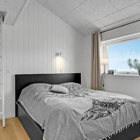 Cozy Home In Hornbaek With Wifi بيت للعطل Hornbæk