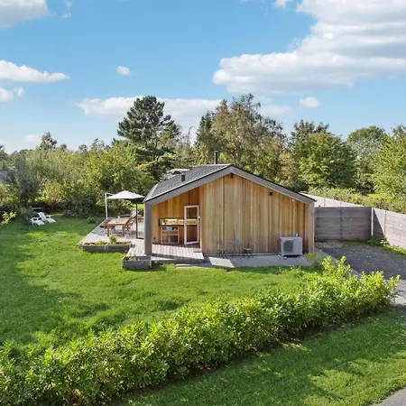 Cozy Home In Hornbaek With Wifi Casa de Férias Hornbæk