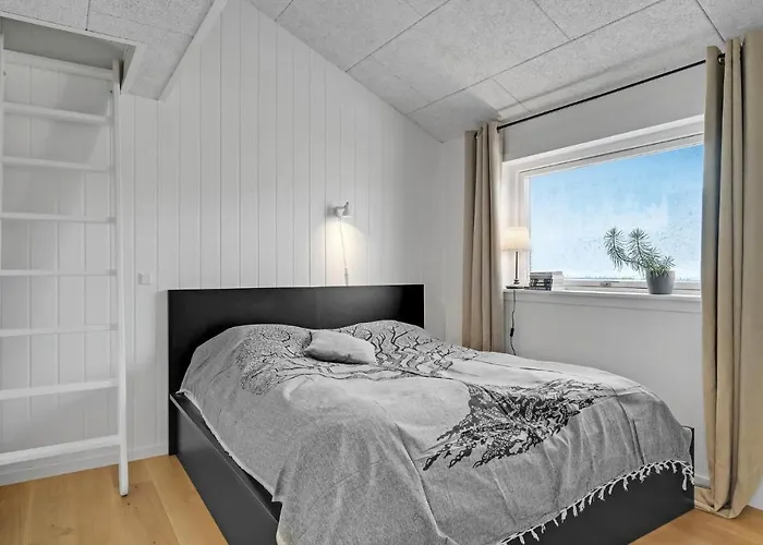 Cozy Home In Hornbaek With Wifi Casa vacanze Hornbæk