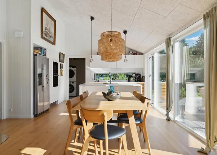 Casa vacanze Cozy Home In Hornbaek With Wifi *